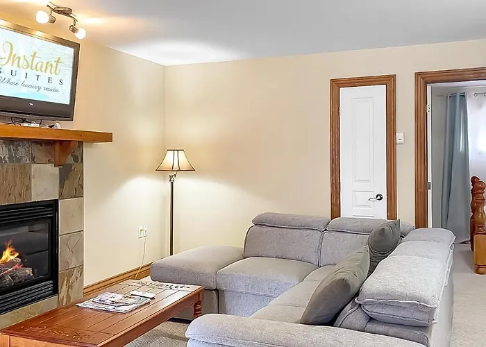The Mont-Tremblant Hideaway By Instantsuites